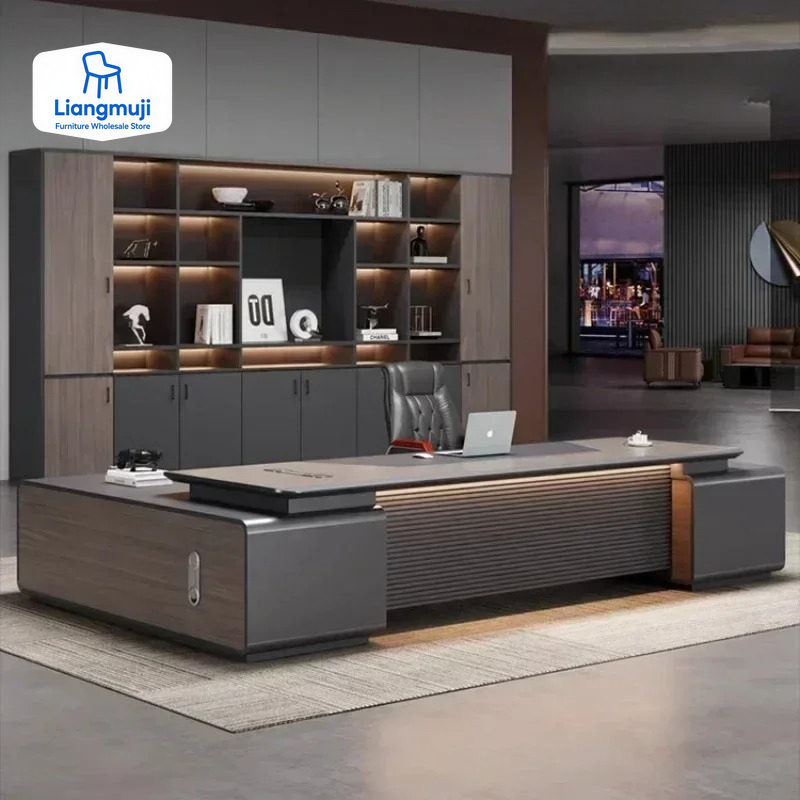 エグゼクティブプロスタンディングデスク スマート充電オーガナ - Office Furniture Solutions のレビューと価格