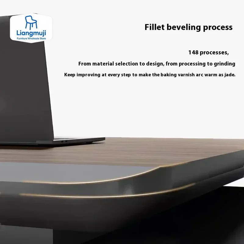 エグゼクティブプロスタンディングデスク スマート充電オーガナ - Office Furniture Solutions のレビューと価格