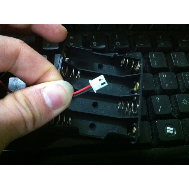 バッテリーボックス 4 AA/6V/XH-2P 間隔 2.5 - Xh Office Furniture のレビューと価格